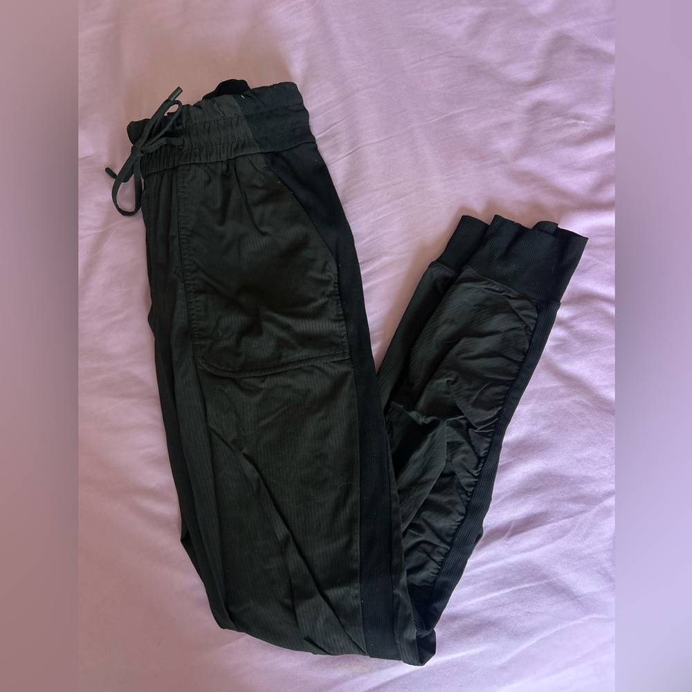 Lululemon pants